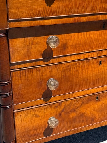 Antique Sheraton solid tiger maple chest of drawers tall dresser country 1820 - Picture 5 of 23