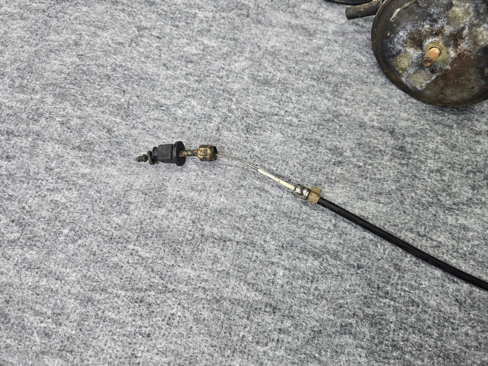 Actuador de control de crucero motor Vdo con cable Mercedes R107 380 Sl 450 SL 560 OEM Foto 3 de 4