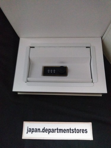 BTS MERCH BOX 18 Caja Dorada Jungkook Ejército Oficial Membresía Paquete Juego Completo - Imagen 10 de 17