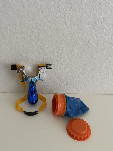 Catapult Laser Slingshot With Rubber Aim Point Target - Slingshot Mini Catapult - Picture 3 of 4