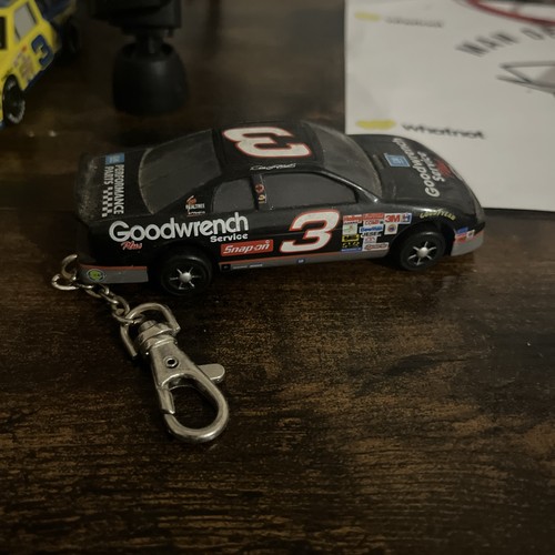 1:32 #3 GOODWRENCH SERVICE WRANGLER DALE EARNHARDT SR Car Lot - Picture 6 of 19