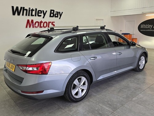 2020 Skoda Superb TDI S Estate Diesel Manual - Picture 3 of 23