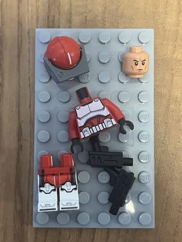 Lego Star Wars Clone Trooper Commander Fox (Phase 2) Minifigure SW1304 | 75354 - Picture 6 of 6