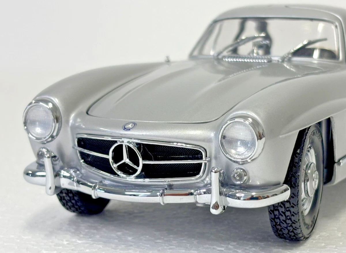 Mercedes-Benz 300 SL Coupe Grise Kyosho 1/18 - Miniature Collection