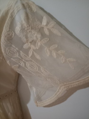 Bella Ella Boho Maxi Dress Medium Ivory Lace Sheer V-Neck Lined Cottagecore Love - Picture 4 of 14