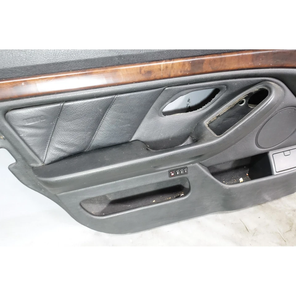 BMW E39 1997-2003 serie 5 panel de puerta delantera interior revestimiento par cuero negro OEM Foto 3 de 4