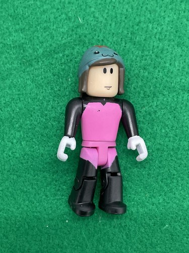 Lote de personajes mixtos Roblox sin códigos  - Imagen 10 de 15