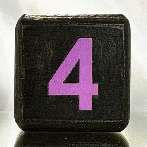 Artful Board Cube - PINK & LAVENDER - Backgammon Doubling Cube 36mm - Picture 3 of 12