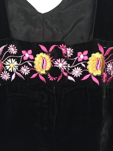 Vintage 70's Caldeko'n Women Black Velvet Floral Embroidered Maxi Dress Size XS - Picture 7 of 8
