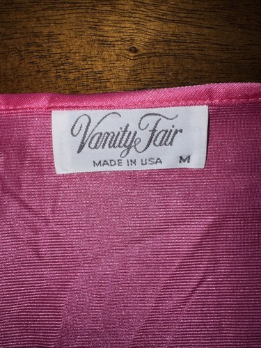 Vintage Vanity Fair Nylon Hot Pink Langarm Knopfleiste Morgenmantel Größe Medium - Bild 5 von 7