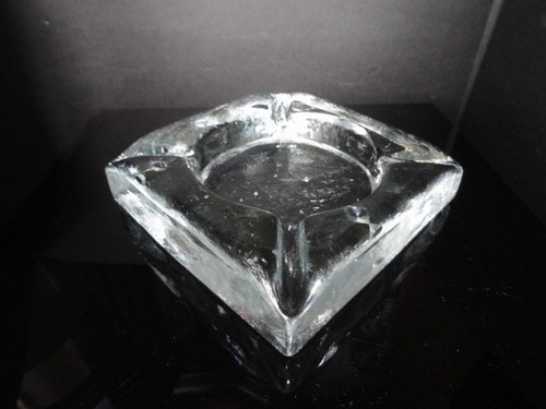 Cigarette Glass Square Ashtray By Blenko 6" x 6" x 1.5" Made in USA - Picture 4 of 9