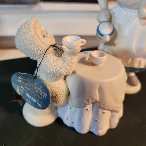 Dept 56 Snowbabies Alice In Wonderland "Tea For Two" 2000 Guest Collection NIB - Picture 2 of 16