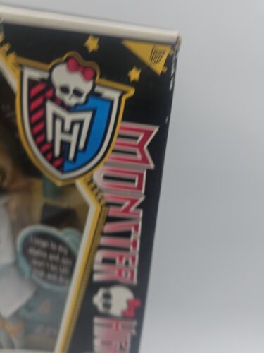 Monster High Mad Science Lagoona Blue Daughter of the Sea Monster 2011 Mattel - Imagen 9 de 16