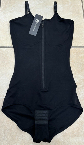 Body Mooslover Color Sólido Cremallera Costuras Talla Mediana Nuevo con Etiquetas Negro - Imagen 5 de 6