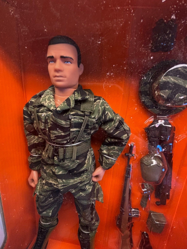 The Ultimate Soldier - USMC Recon Trooper 12" Action Figure - (NIB) - Picture 3 of 5