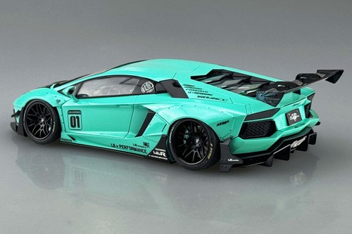 Kit Modelo Aoshima LB-Works Lamborghini Aventador Edición Limitada Ver.2 1/24 - EE. UU. - Imagen 3 de 5