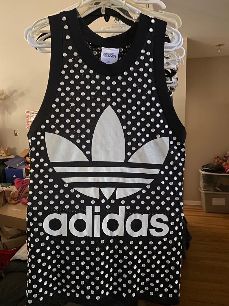 SIZ 32 JEREMY SCOTT ADIDAS silver dome studded logo