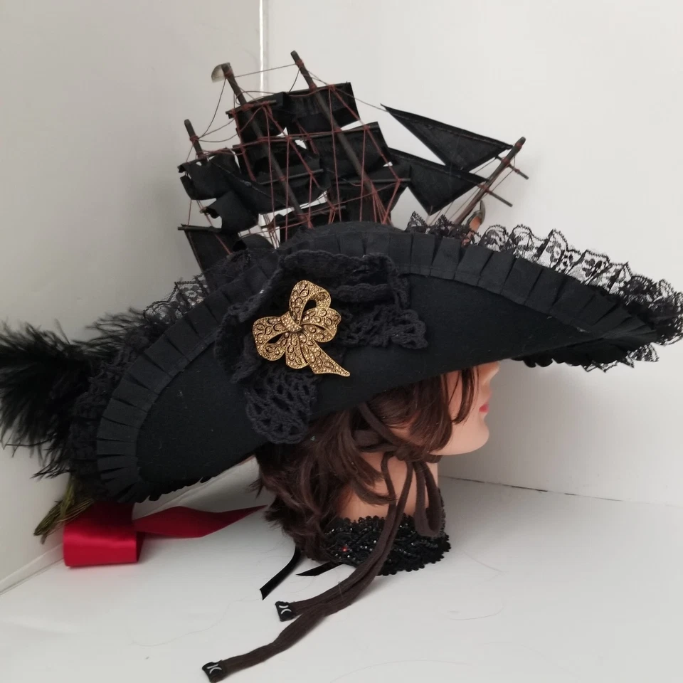 Sombrero Pirata Jolly Roger Personalizado Disfraz Completo Múltiples Piezas Algunas Nuevas con Etiquetas Talla S-M Foto 4 de 4