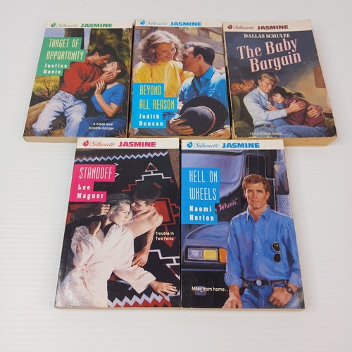 36 x Harlequin Mills & Boon Silhouette Romance Books 49 Stories PB Bundle Lot - Picture 18 of 24