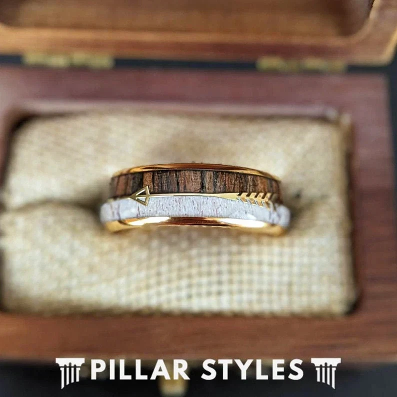 Anel de casamento masculino de ouro 14K anel de chifre de madeira de tungstênio para homens incrustação de madeira - Imagem 2 de 4