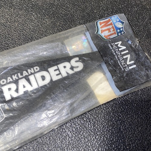 NEW Vintage NFL Oakland Raiders 9 Inch Mini Pennant PACK OF 8 - Picture 3 of 7