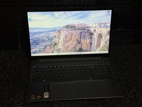 LENOVO IDEAPAD SLIM 3 15ABR8 15.6" AMD RYZEN 5 7530U RAM 16GB SSD 256GB - Afbeelding 2 van 11