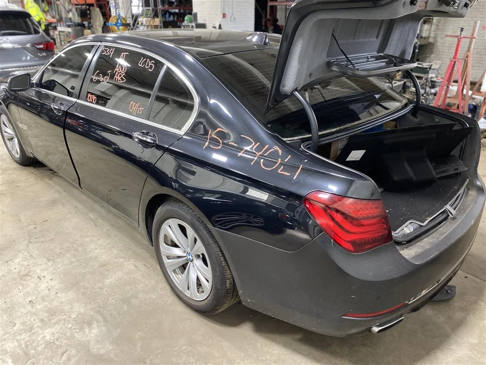 Volante 2015 740il 1422773 Foto 3 de 4