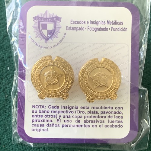 Gemelos, botones, militares de la Policía Nacional de la República de Columbia - Imagen 2 de 8