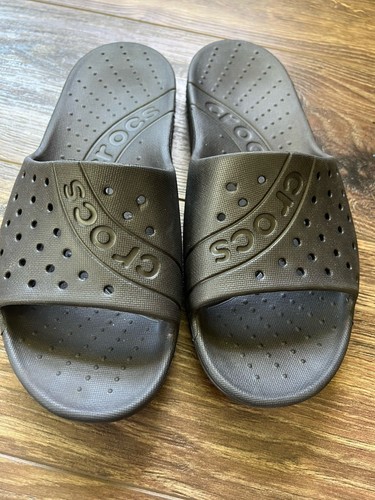 NEW Crocs Chawaii Slides / Slip-On Sandals ~ Black ~ Women's 7 / Men's 5 - Picture 3 of 9