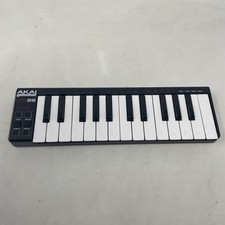 Akai LPK25 USB MIDI Keyboard Controller 25-Key Laptop Mini Portable