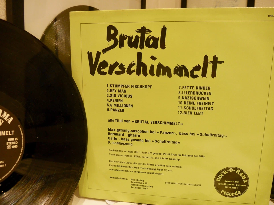 BRUTAL VERSCHIMMELT,,, die PUNKBAND aus Kempten ,, LP von 1990 - Bild 3 von 4