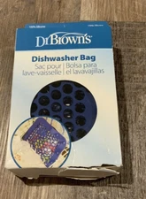 Dr. Brown’s 100 % Silicone Baby Bottle Dishwasher Bag with Adjustable Sizing