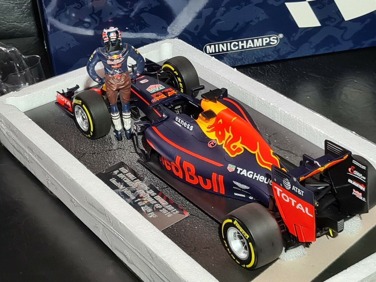 Red Bull Racing Tag RB12 #2 Austrian GP 2018 Ricciardo