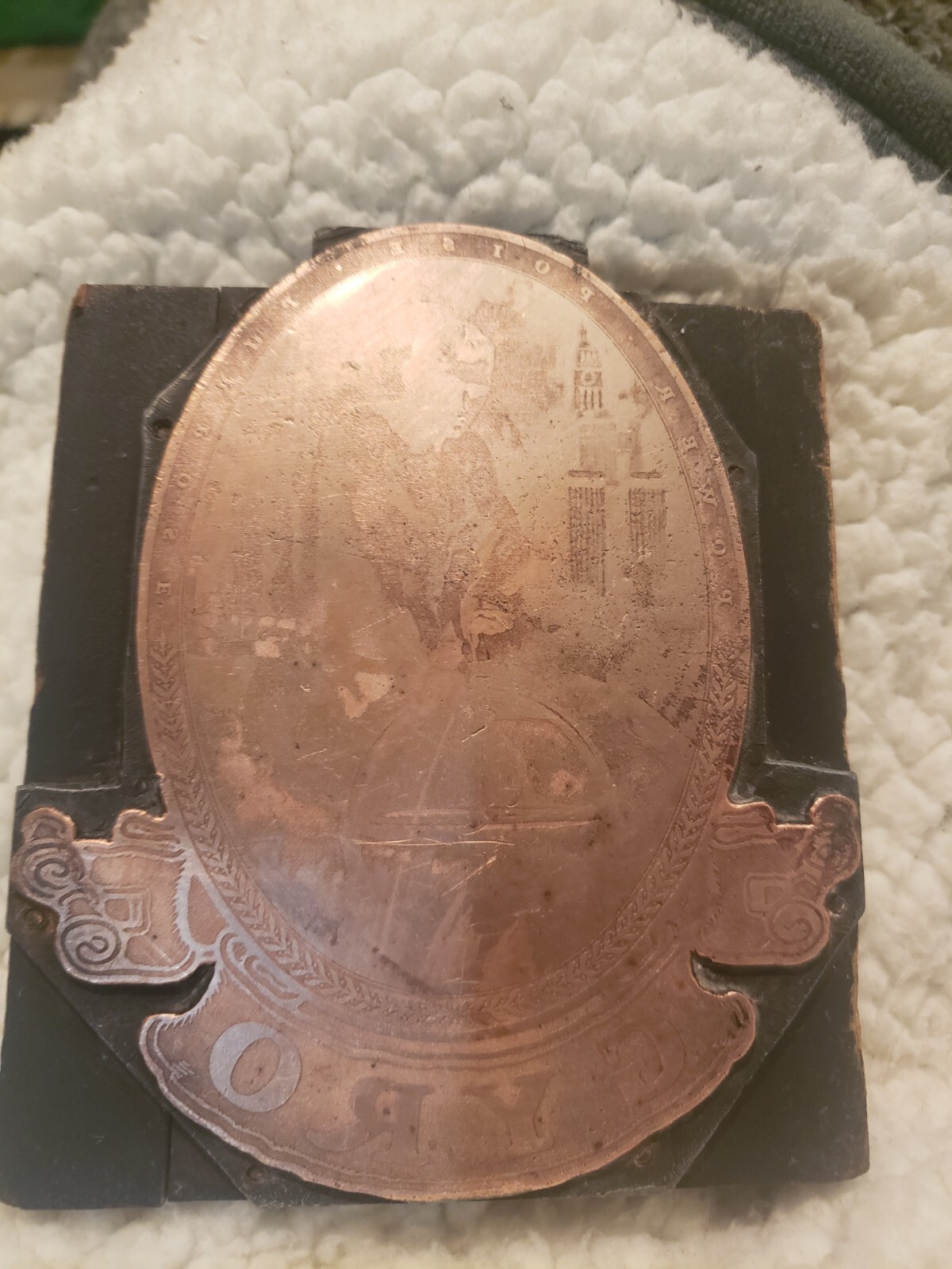 Picture 3 of 24