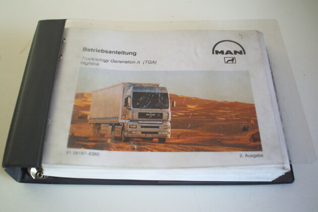 Bild 1 von 12