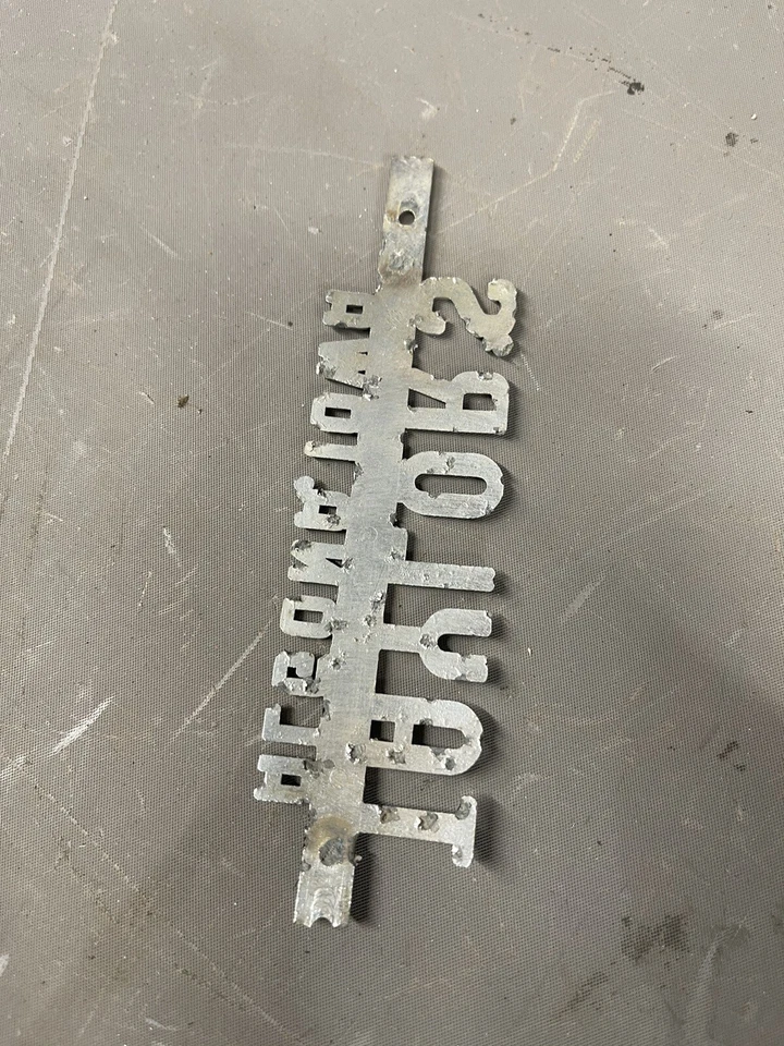 Табличка с эмблемой дилера винтажных автомобилей Chevy Ford Taylor's Algona Iowa Camaro Nova - Изображение 4 из 4