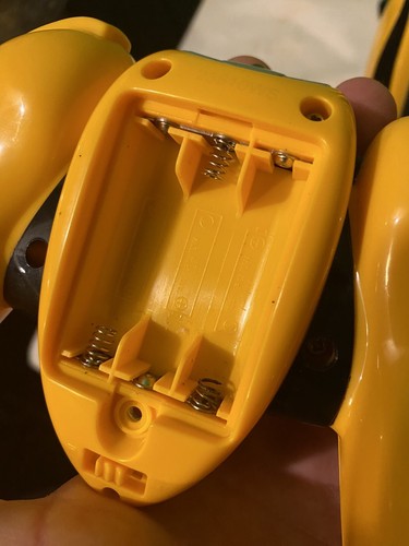 Bossa Nova Prime 8 Gorilla Robot Remote Controlled-READ DETAILS-NEEDS REPAIR - Picture 8 of 9