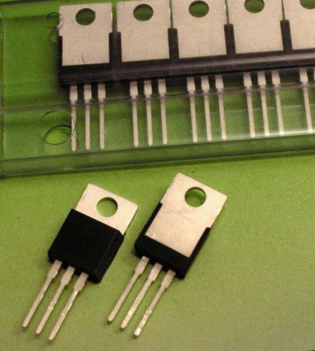Transistor de potencia BDW94 Darlington PNP 100V 12A audio - Imagen 3 de 3