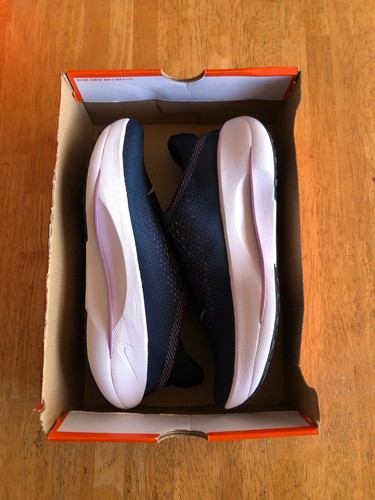 Women 12, Men 10.5 Nike Reina Easyon Shoes FN0345-401 Armory Navy Blue Plum - Picture 9 of 10