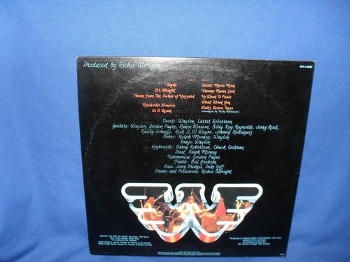 WAYLON JENNINGS MUSIC MAN - AUSTRALIAN LP RECORD - Picture 2 of 3