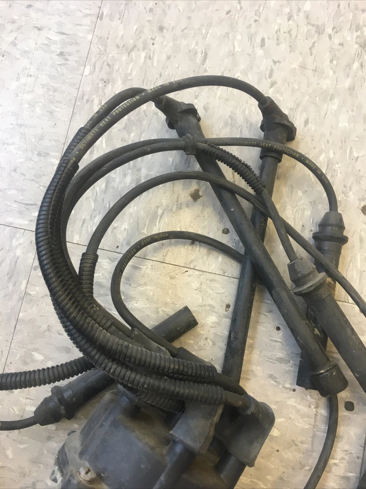 Used Ignition Distributor for 1990-1998 Nissan & Mercury 3.0L 1998 Villager - Image 4 of 4