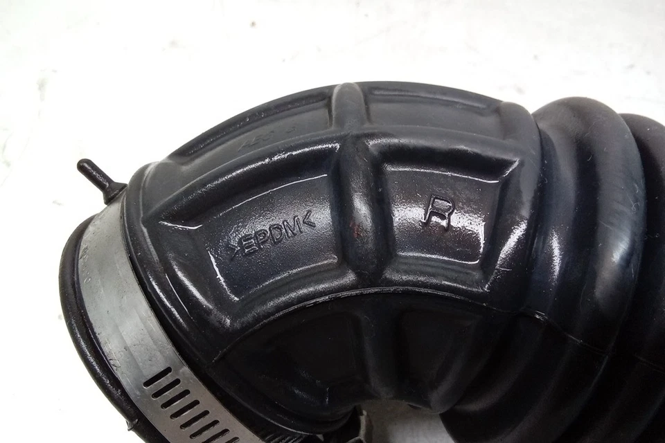 14 2014 Nissan Sentra воздухозаборник трубка выпускной воздуховод OEM - Изображение 2 из 4