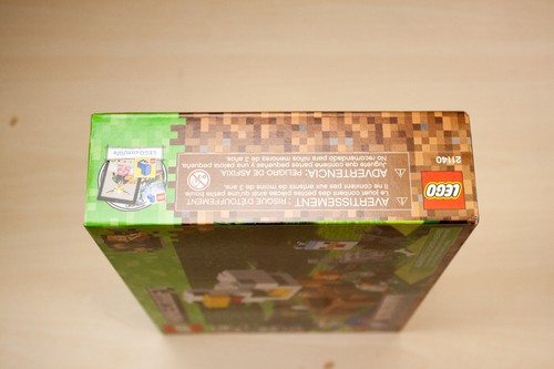 LEGO Minecraft The Chicken Coop (21140) New Sealed Box - Picture 4 of 9