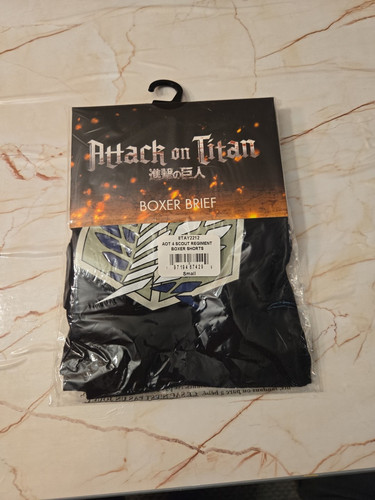 Attack on Titan Boxershorts Gr. Small - Bild 1 von 2