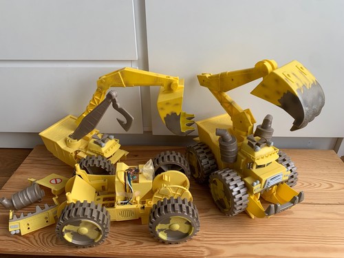 Disney Pixar Cars Screaming' Banshee fauchende Wüstenbestie Licht & Sound Mattel - Bild 2 von 10
