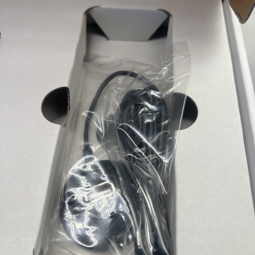 C2G 29572 TRULINK WIRELESS USB TO VGA ADAPTER 30FT SIGNAL DISTANCE - Picture 6 of 19
