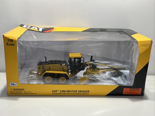 Norscot Caterpillar Cat 24M Motor Grader 1/50 Scale DieCast Model 55264  Bad Box - Picture 1 of 5