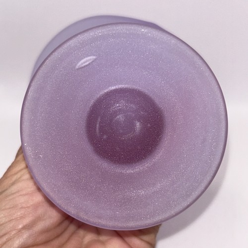 Mattierte Lavendel Lila Vase Vintage TELEFLORA Satiniertes Glas Gefäß mit Fuß 7,5" Höhe - Bild 5 von 8