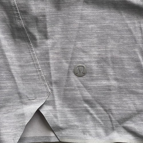 Lululemon Men’s Surge Linerless 6” Shorts Size Small Light Grey Heathered - Picture 5 of 10