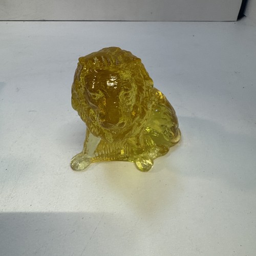 Vintage Mosser Gold Key (golden yellow)  Lion Figurine - Foto 1 di 6